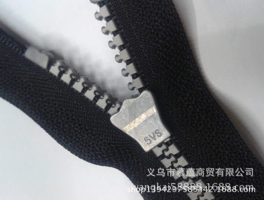 1041166164_23651628[1]