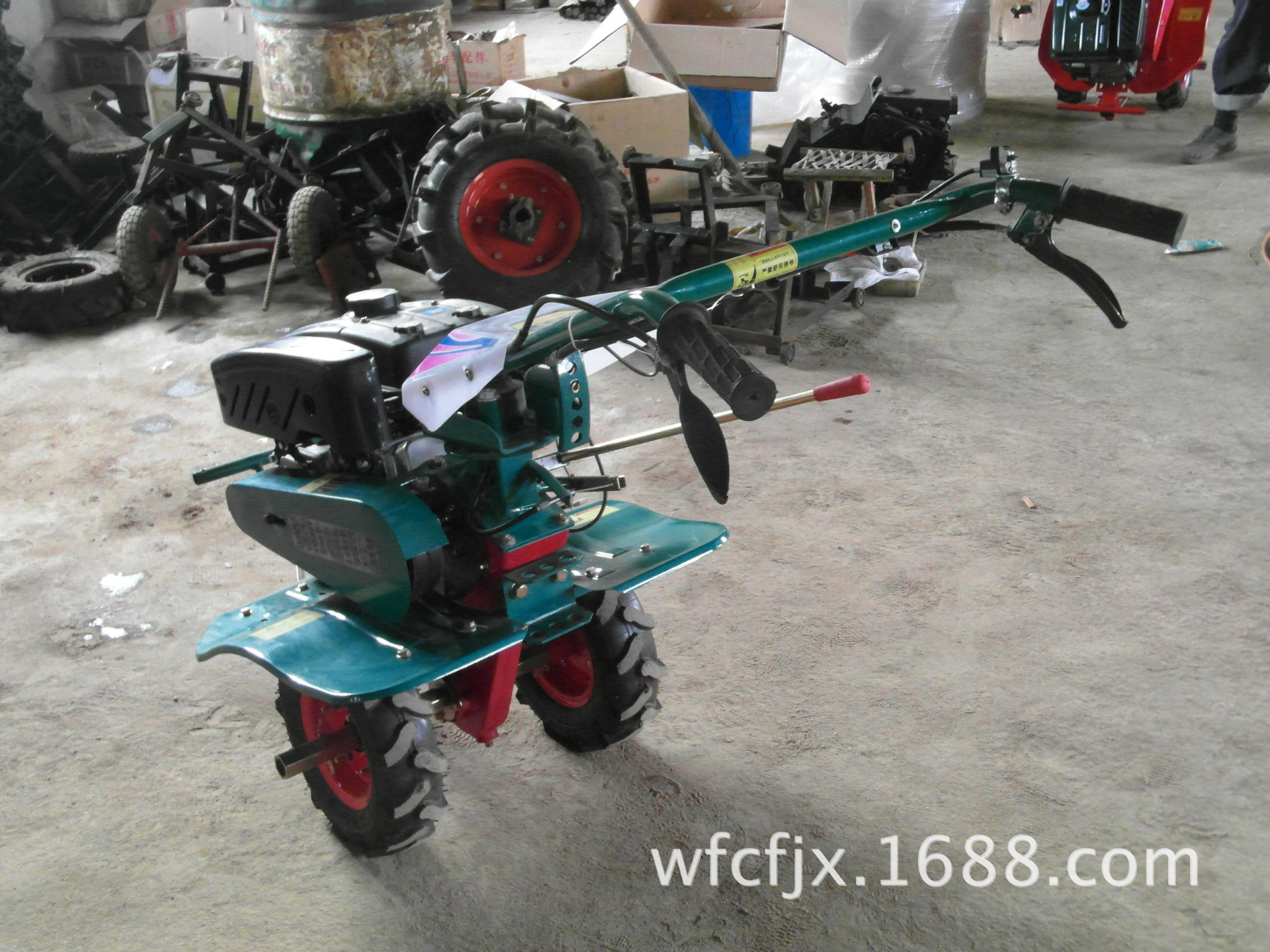 小型农机具在现代农业中的应用与前景