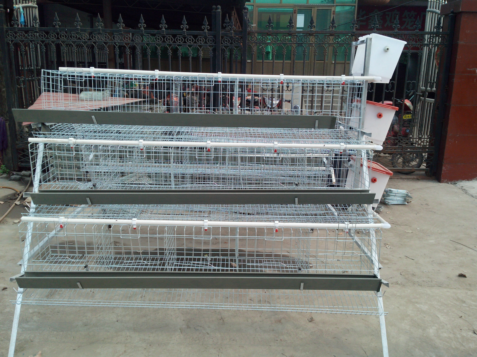 批发供应各种规格鸡笼 蛋鸡笼 雏鸡笼 肉鸡笼及鸡笼配件等