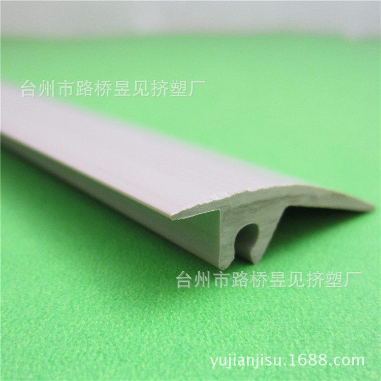 PVC灰色条 (6)