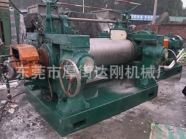 Другий -18 -денна клейова машина 100 000 юанів