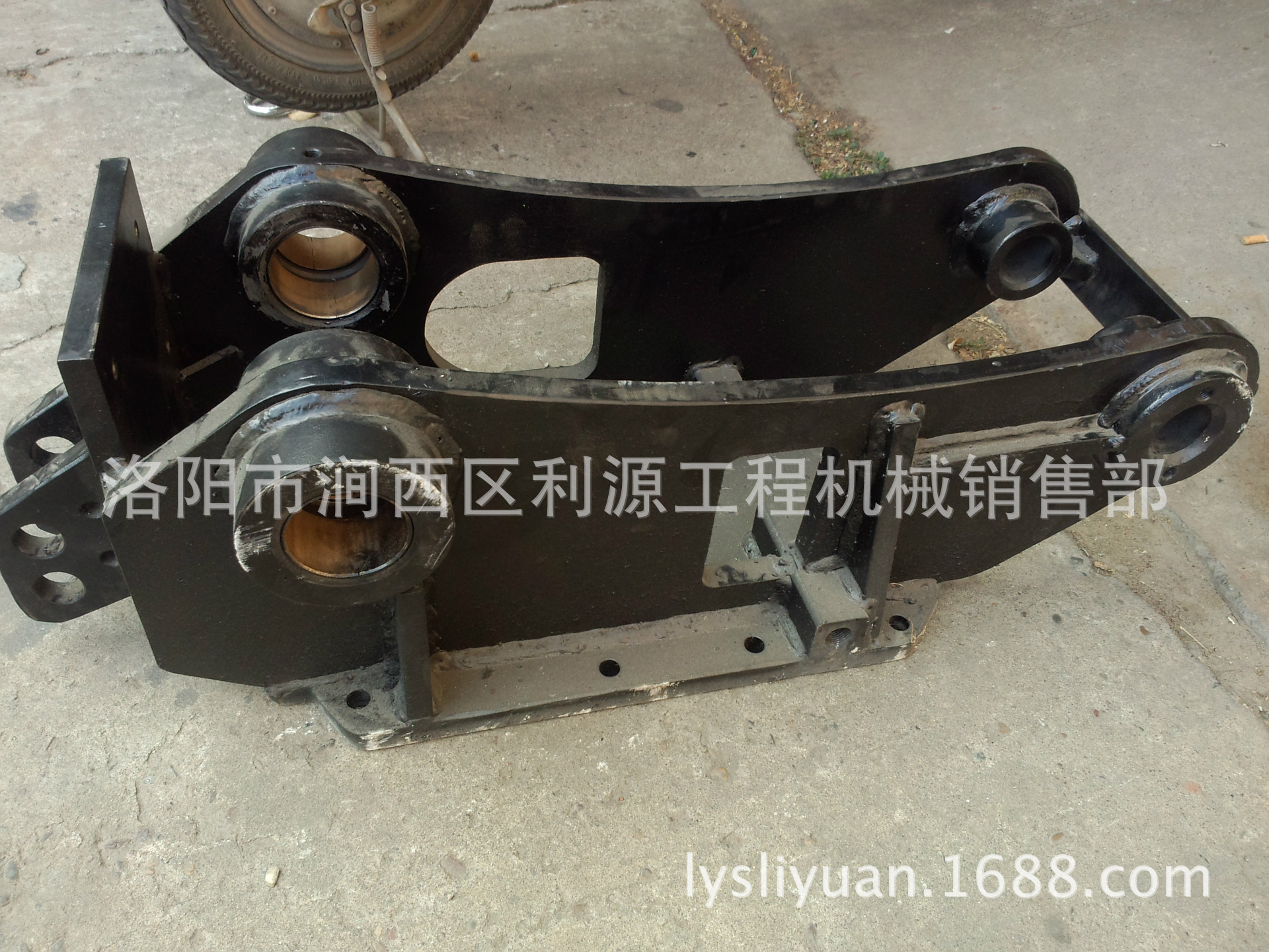 强压油缸支架 东方红LX904/LX1204拖拉机配件 强压油缸支架提升器