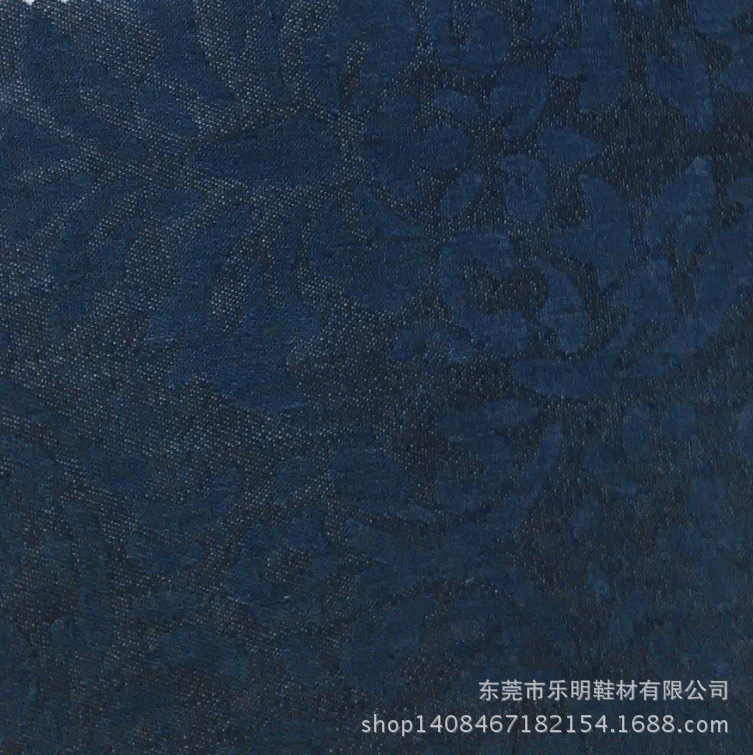 MB4366供应洗水压压花牛仔玫瑰花布料 适用鞋业帽业手袋服装