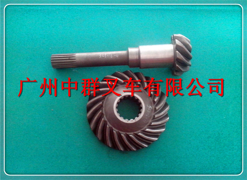 批发叉车配件    叉车输出轴及螺伞齿（自动波）   合杭3吨叉车
