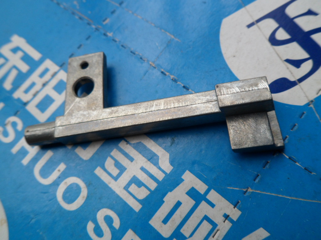 【大和包缝机零件210533】AZ7600/AZ8000/8500拷克车配件