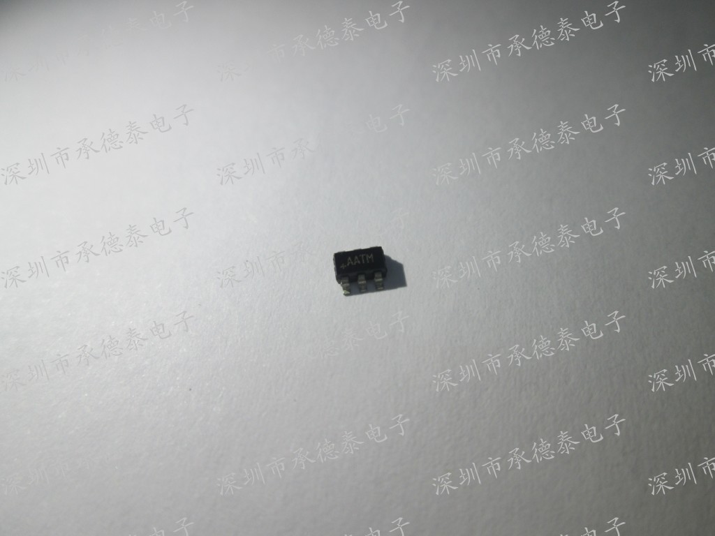 开关稳压 MAX5028EUT+T SOT-23-6 全新进口原装