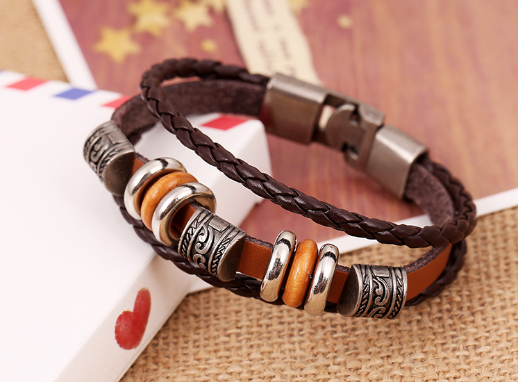 punk style cowhide bracelet