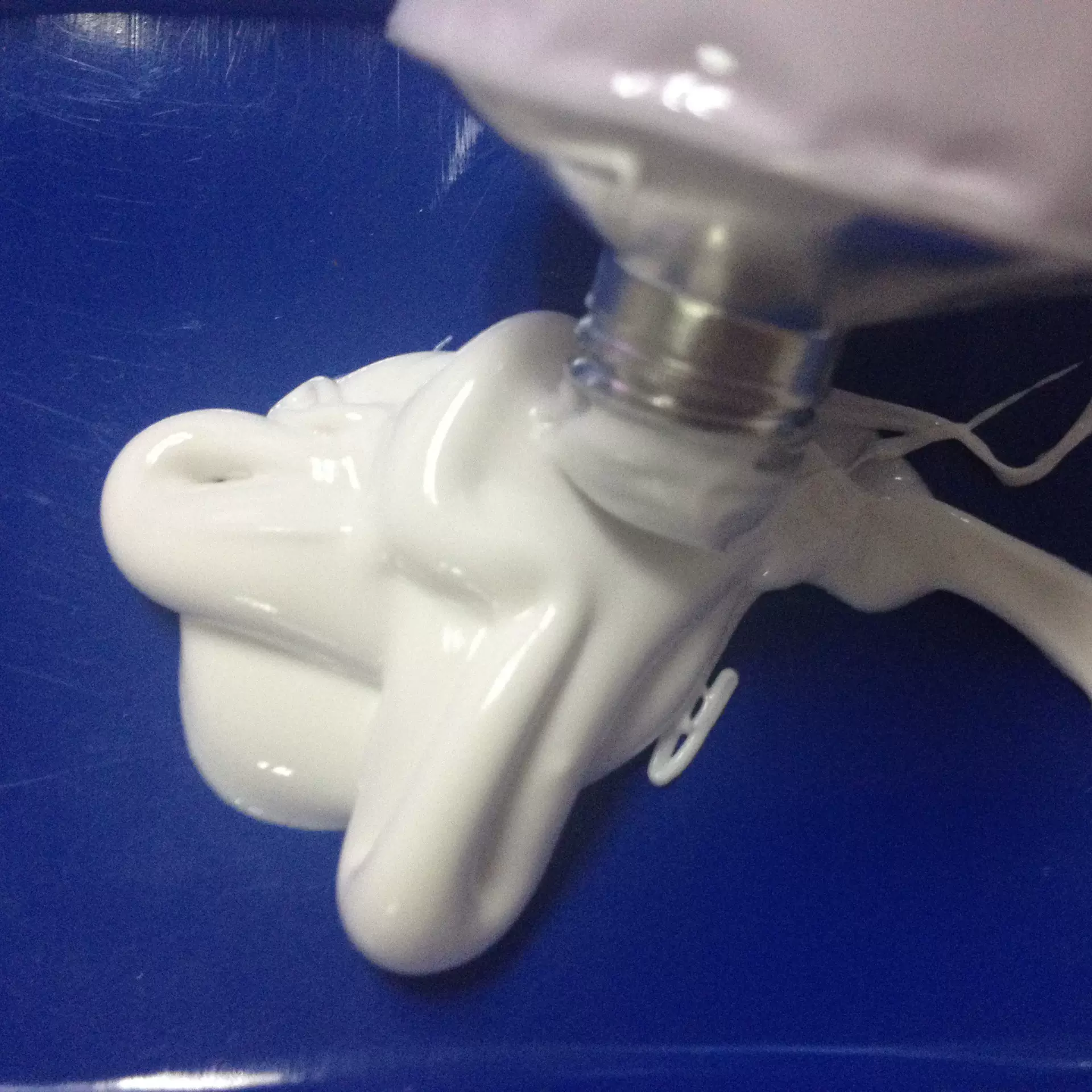 白色防火硅胶 耐高温高硬度高粘性阻燃过UL94-V0提供三方检测告