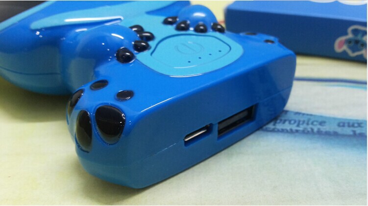 厂家直销 新款迪士尼卡通萌宠史迪仔移动电源 6000毫安充电宝，随机发货6