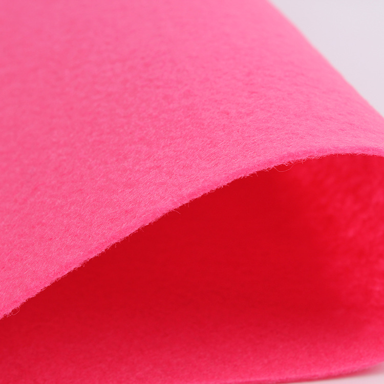 厂家现货供应 涤纶无纺布 彩色不织布毛毡布 DIY工艺布针刺无纺布