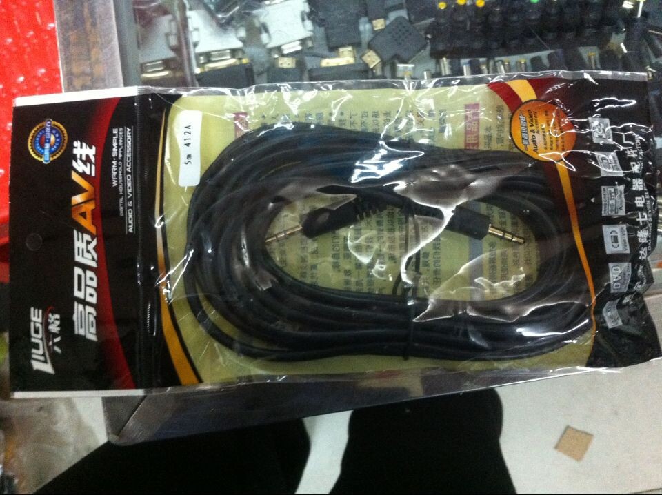 厂家直供5米达隆七六格全铜镀金音频线3.5音频线对录线3.5对3.5线