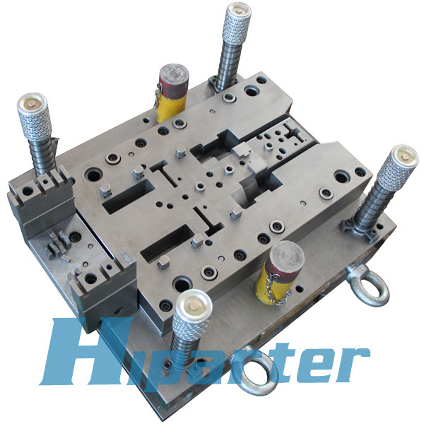 連續沖壓模具0091