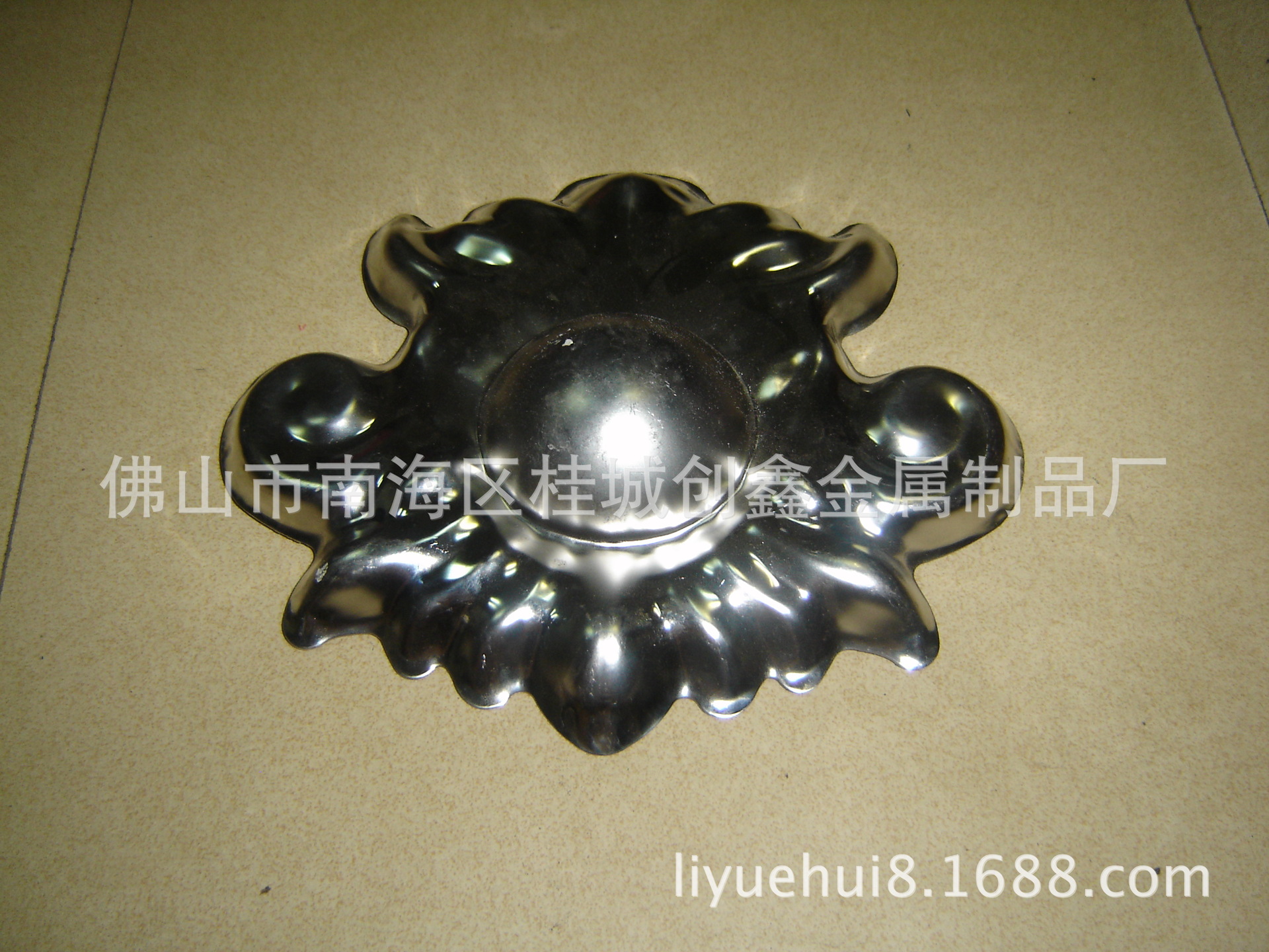 提供門類裝飾配件模具製造及生產加工