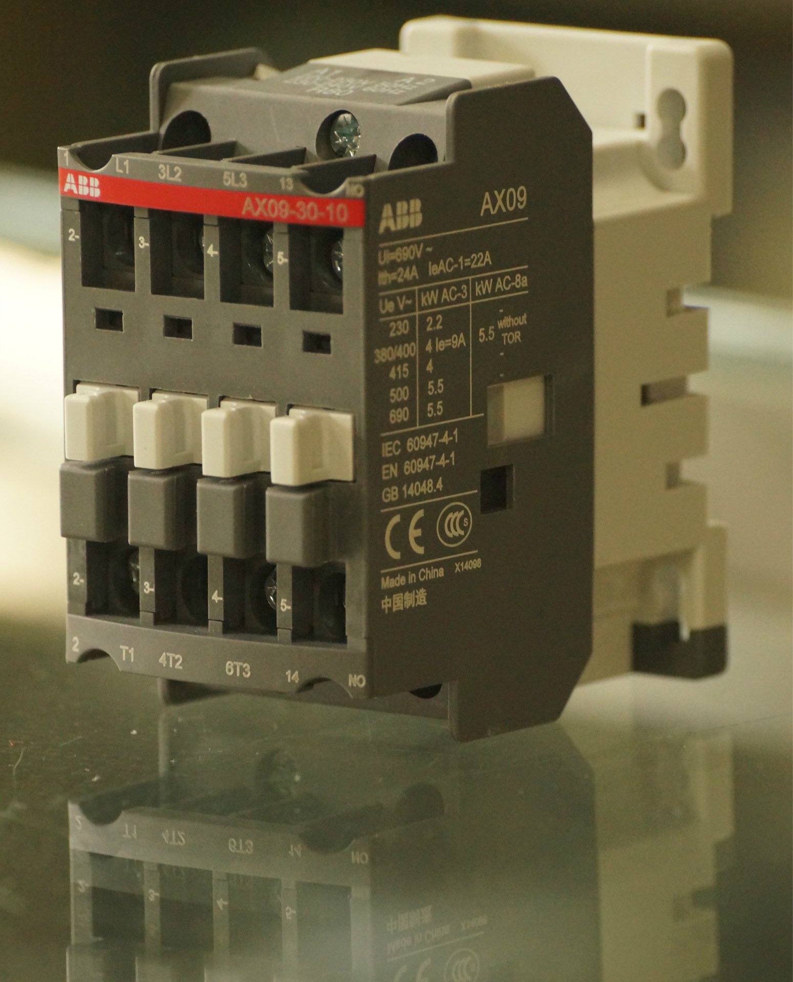 ABB 现货供应ABB交流接触器AX95-30-11