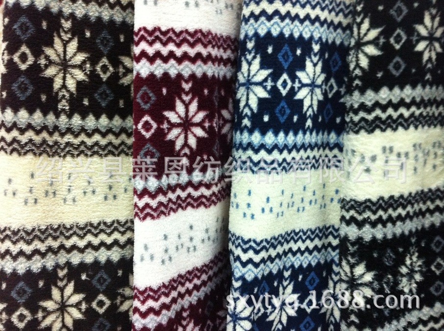 北欧风珊瑚绒印花面料 家居服睡衣毛衣毛毯面料 多色现货