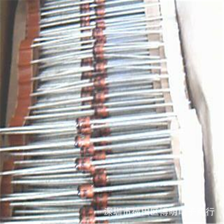 新年份深圳现货批发ST先科原厂ZMM12V 0.5W 12v稳压二极管可开票