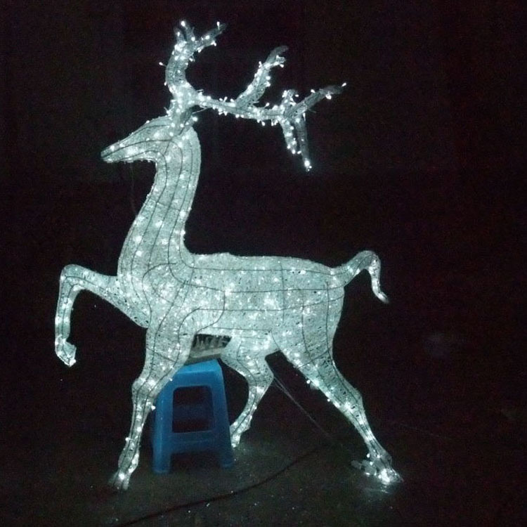 201�¿���˿ʥ��¹����ֱ�������ӹ�ʥ����������¹ ����led�ƴ�