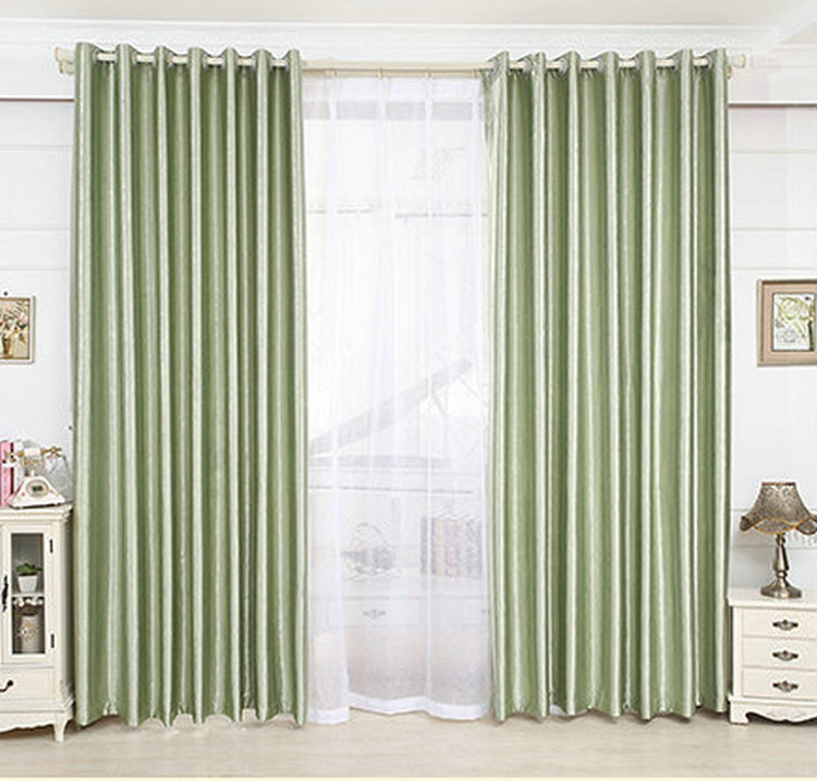 큰 녹색 피닉스 꼬리