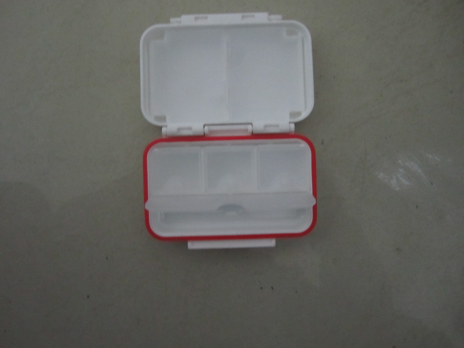 新款便携一周密封6格药盒 塑料PP环保盒 迷你六格储物盒防水药盒