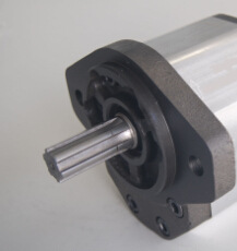 双向齿轮泵双向马达上海供应OTKP10A13.8-12