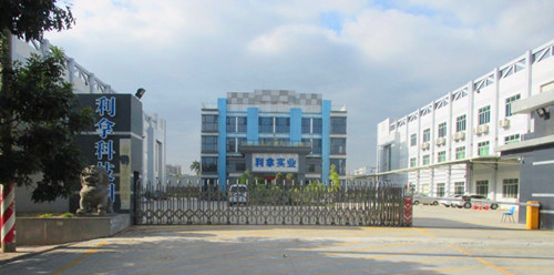 大门