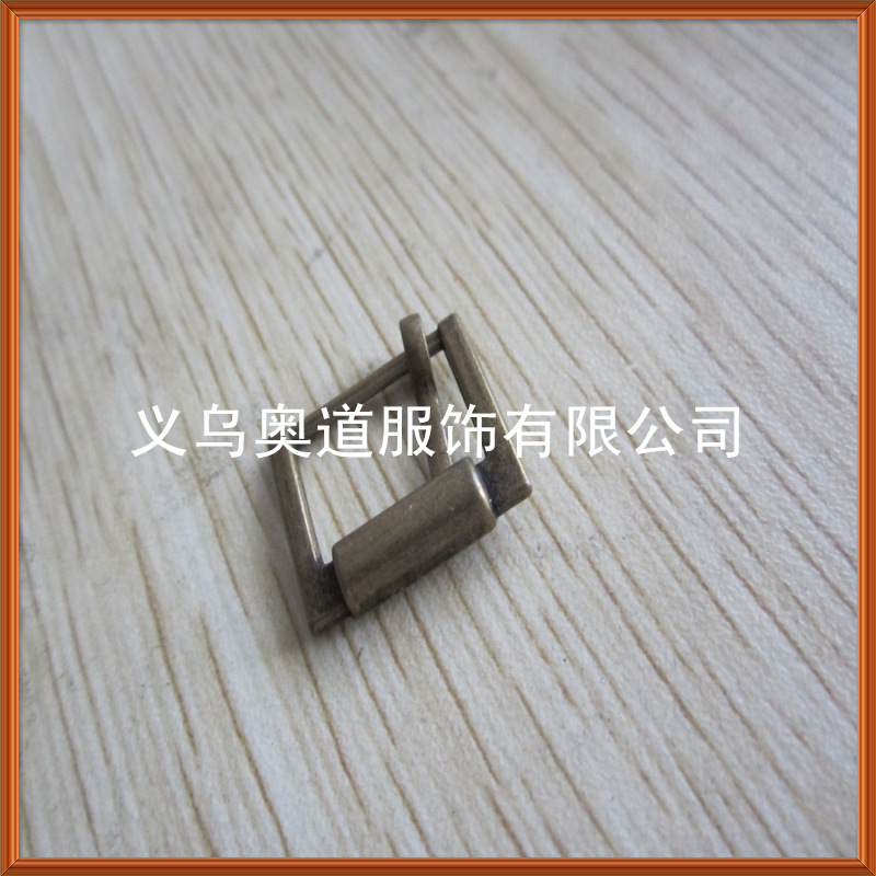 三檔扣 日字扣 (211)