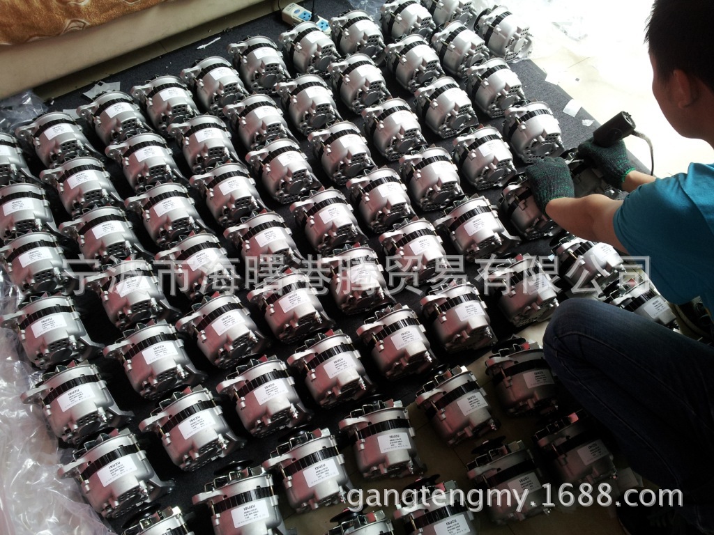 叉车配件五十铃C240发电机批发 适用TCM叉车 合力叉车 等...