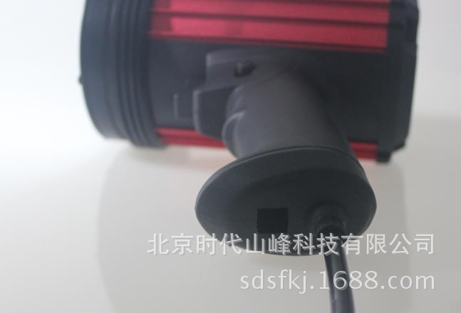 LUYOR-3105 ��ЯʽLED������̽�˵�