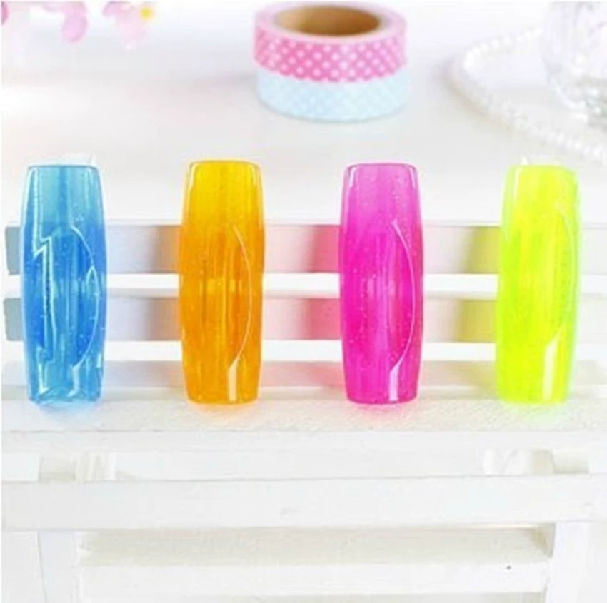 Детский держатель для ручек Детская каллиграфия Мягкий клей Держатель для ручек для коррекции карандашей Ученические принадлежности (4 упаковки)