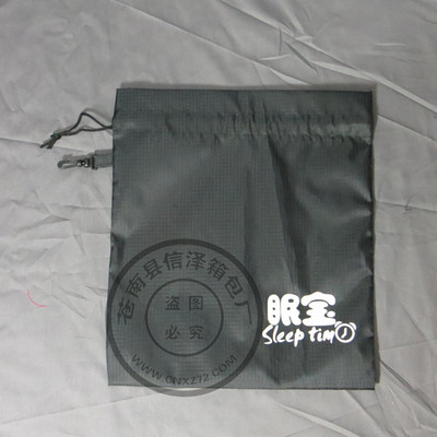 供应黑色格子防雨布束口袋 U形枕束口袋 三分格涤纶布束口袋定做|ru
