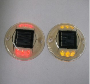 CE证书 PC塑料太阳能道钉 自制太阳能道钉 太阳能灯