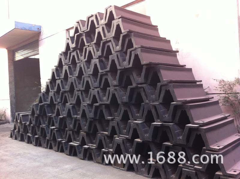 超级拱型橡胶护舷DA型厂家直供批发零销