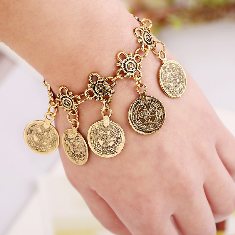 Casual Retro Coin Alloy Tassel Plating Women's Bracelets display picture 1