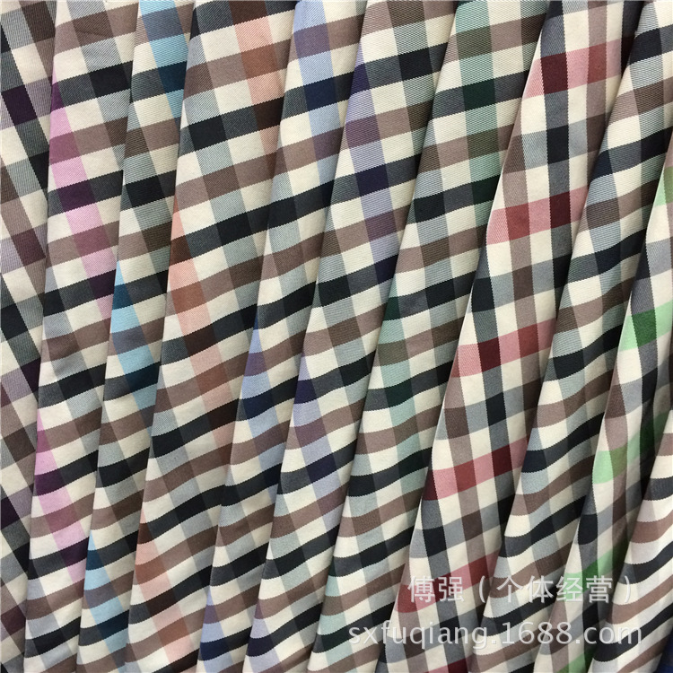 现货供应 75D高密色织仿记忆格子 羽绒服棉衣面料