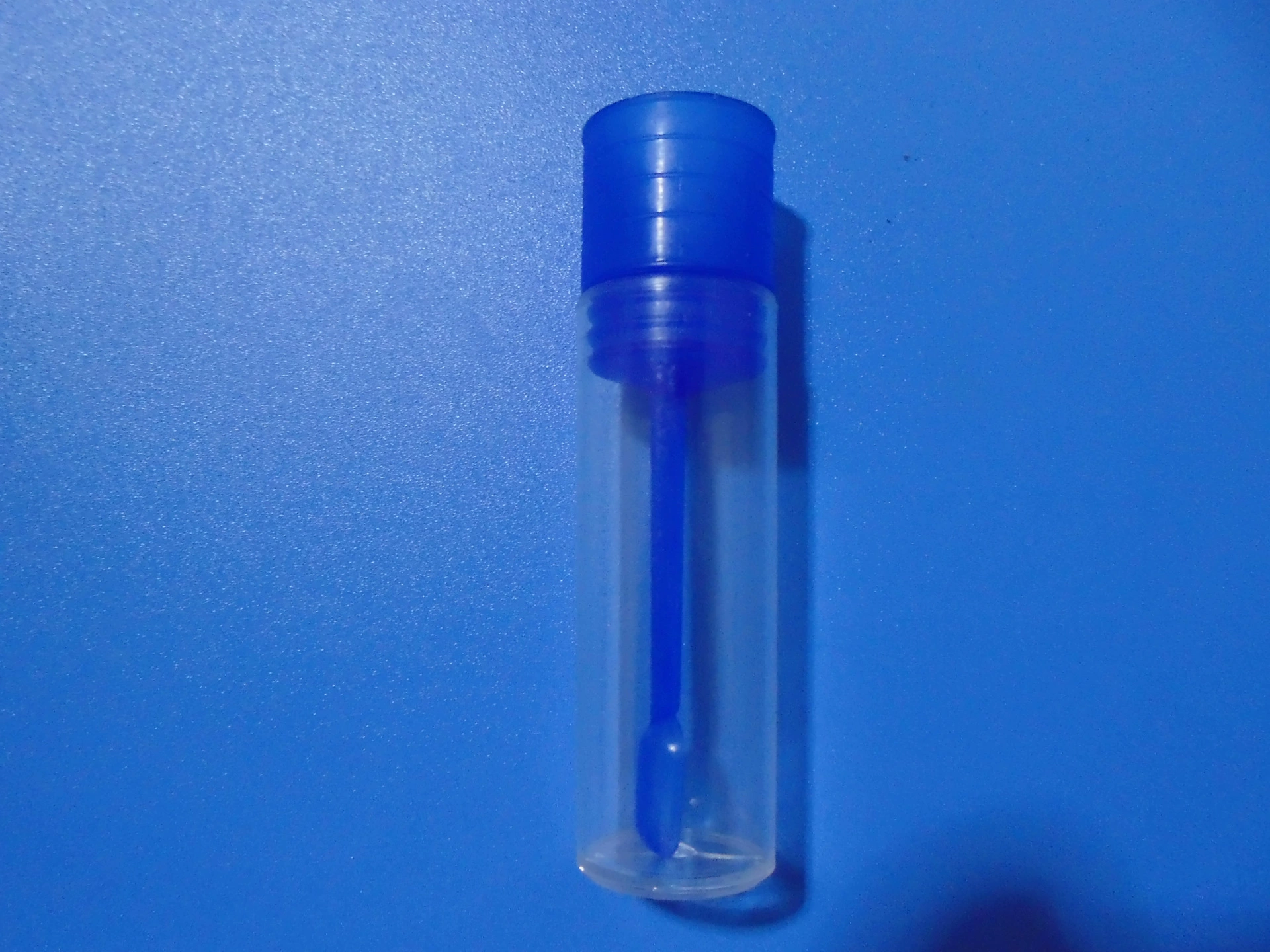 Чашка для отбора проб 30 мл, чашка для писсуара, чашка для мокроты и чашка для унитаза имеют различные сорта