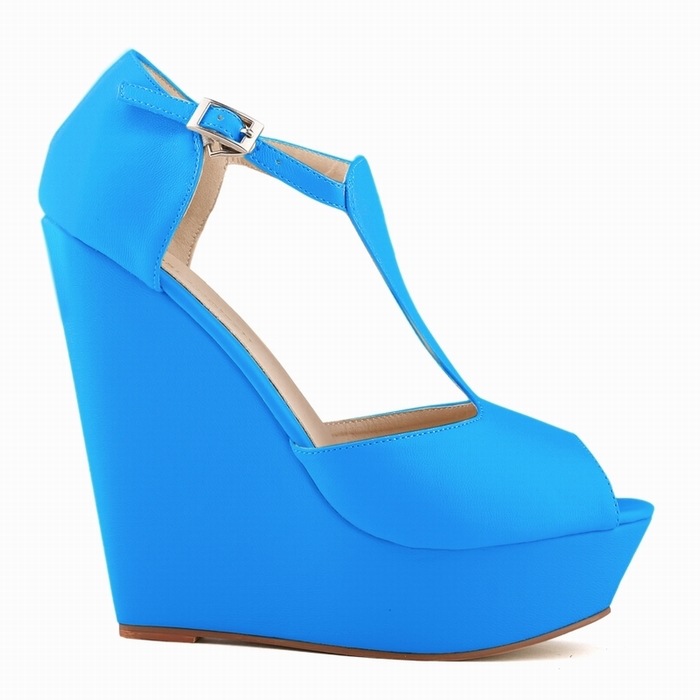391-1 New Rome nightclub, ladies' high slope and Yaguang PU water table, cool shoes.