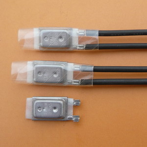 17AM热保护器17AM温度开关电机热保护器电池温控开关超温热保护器