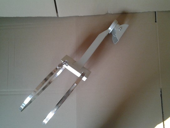 监控大抱箍支架 墙角支架 电线杆支架 立杆摄像头鸭嘴支架30CM