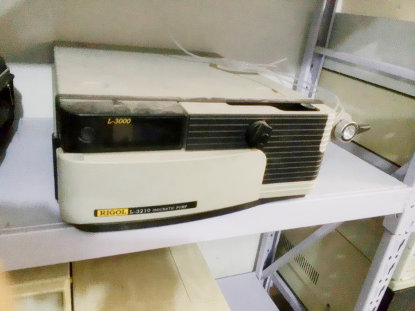 高效液相色谱仪色谱泵L-3000液相色谱仪色谱泵