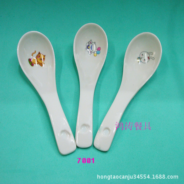 密胺儿童勺  厂家直销  款式花样齐全