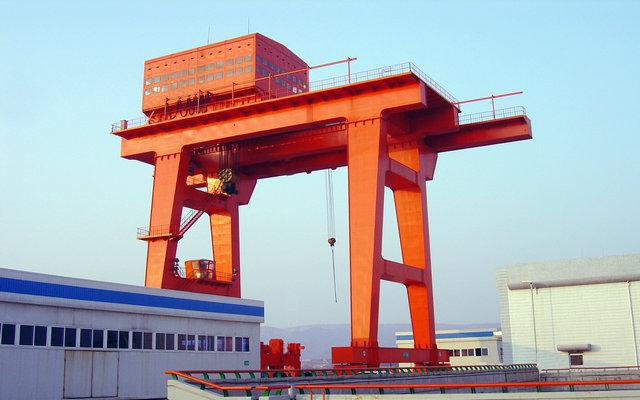 400t自顶升门式起重机