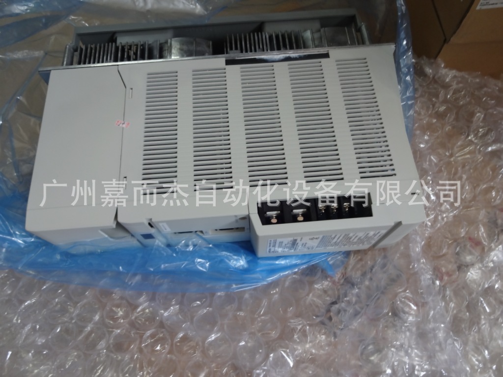 三菱数控驱动单元MDS-C1-CV-110伺服驱动，主轴驱动