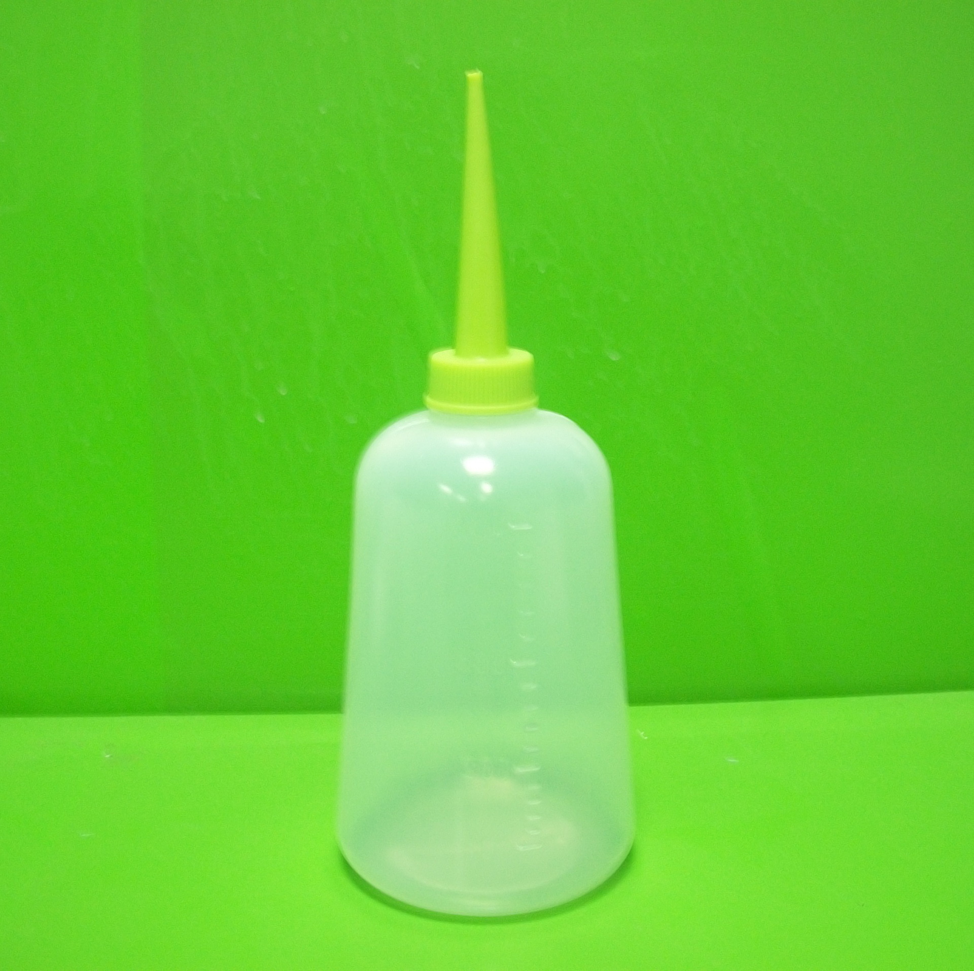 供应300ML尖嘴点胶瓶/胶油壶/胶水瓶