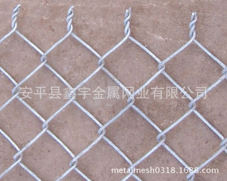 专业厂家供应菱形勾花网、PVC涂塑勾花网、镀锌勾花网