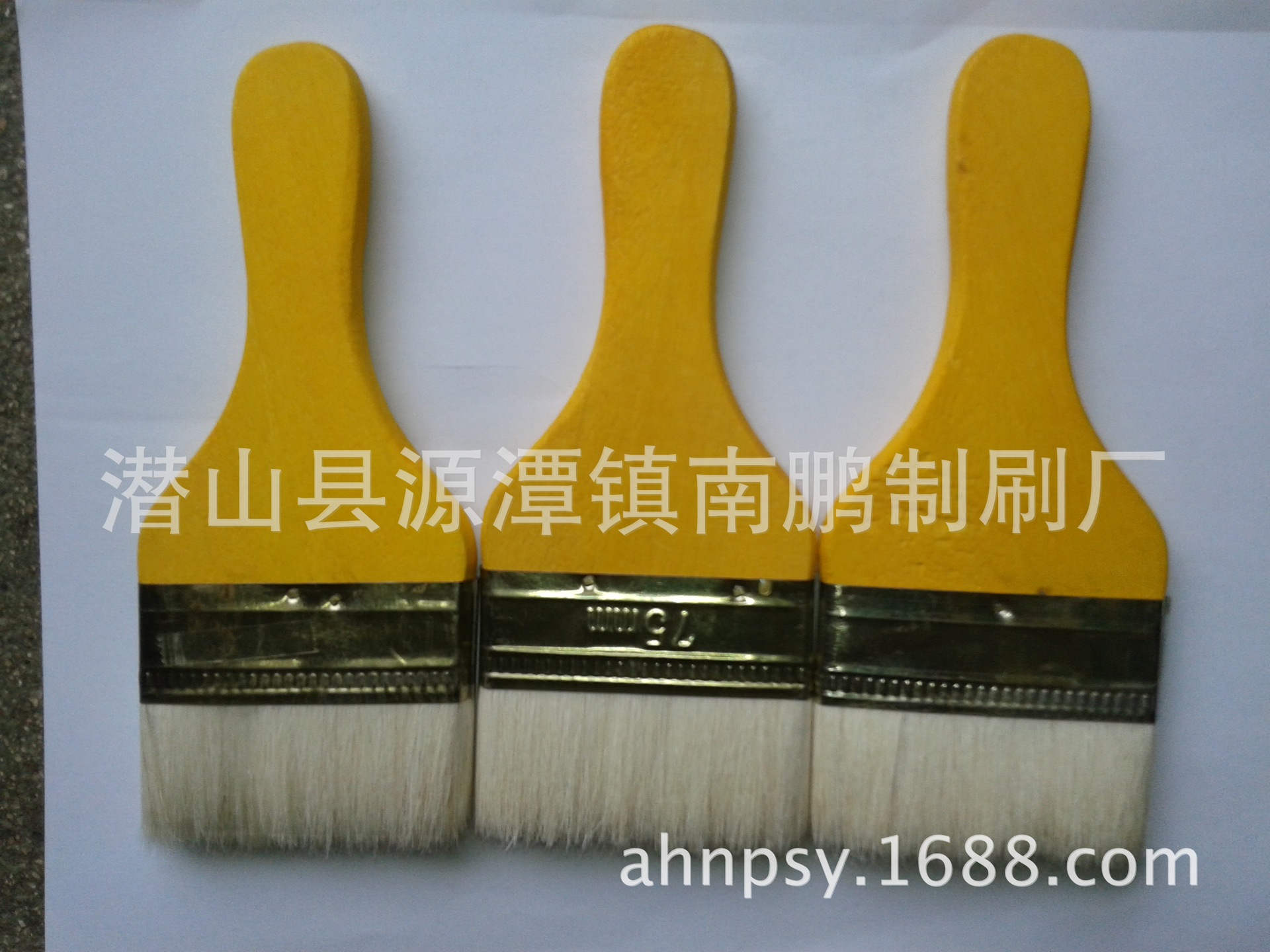 厂家供应3寸木柄柄异形羊毛刷油漆刷