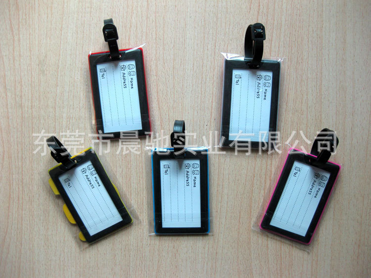 1132202696_115403157