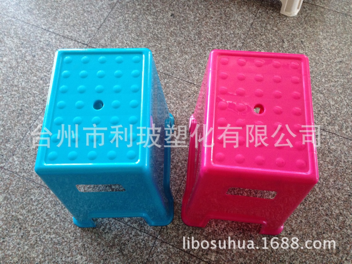 6AB1718F339F5F8B32DEE434E6CCAB
