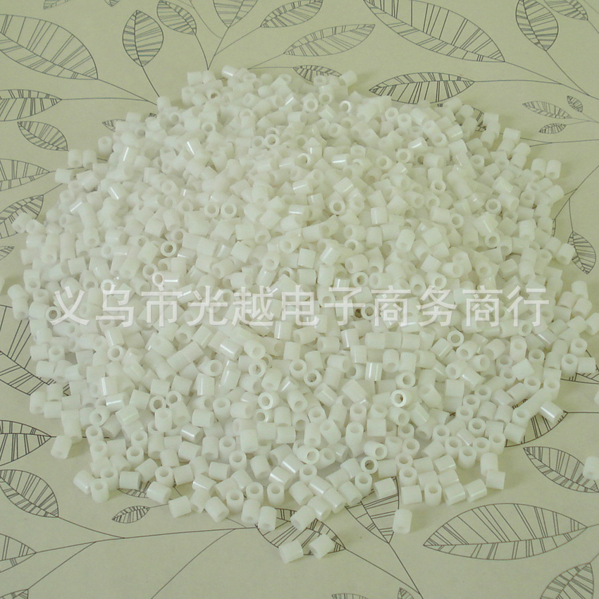 13奶白