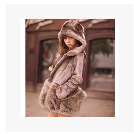 仿皮草供货2020秋冬新款大口袋熊熊皮草外套女卡通连帽女皮草