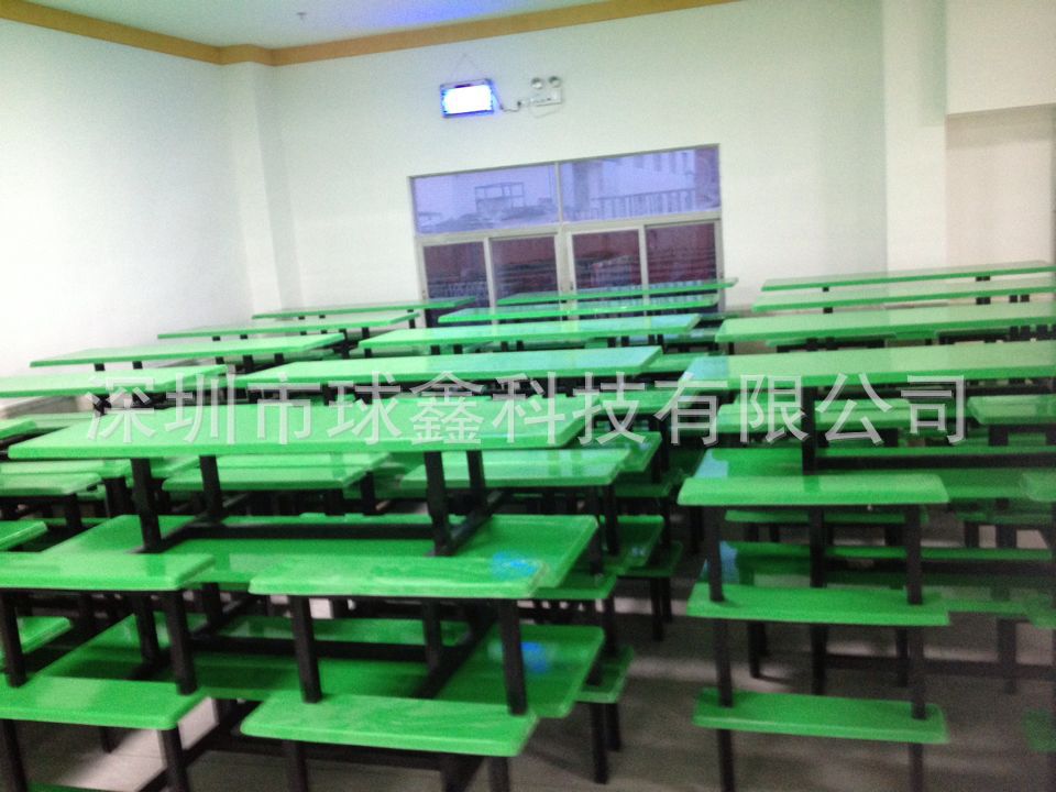 05331DD404D0F289EB031BACE48887